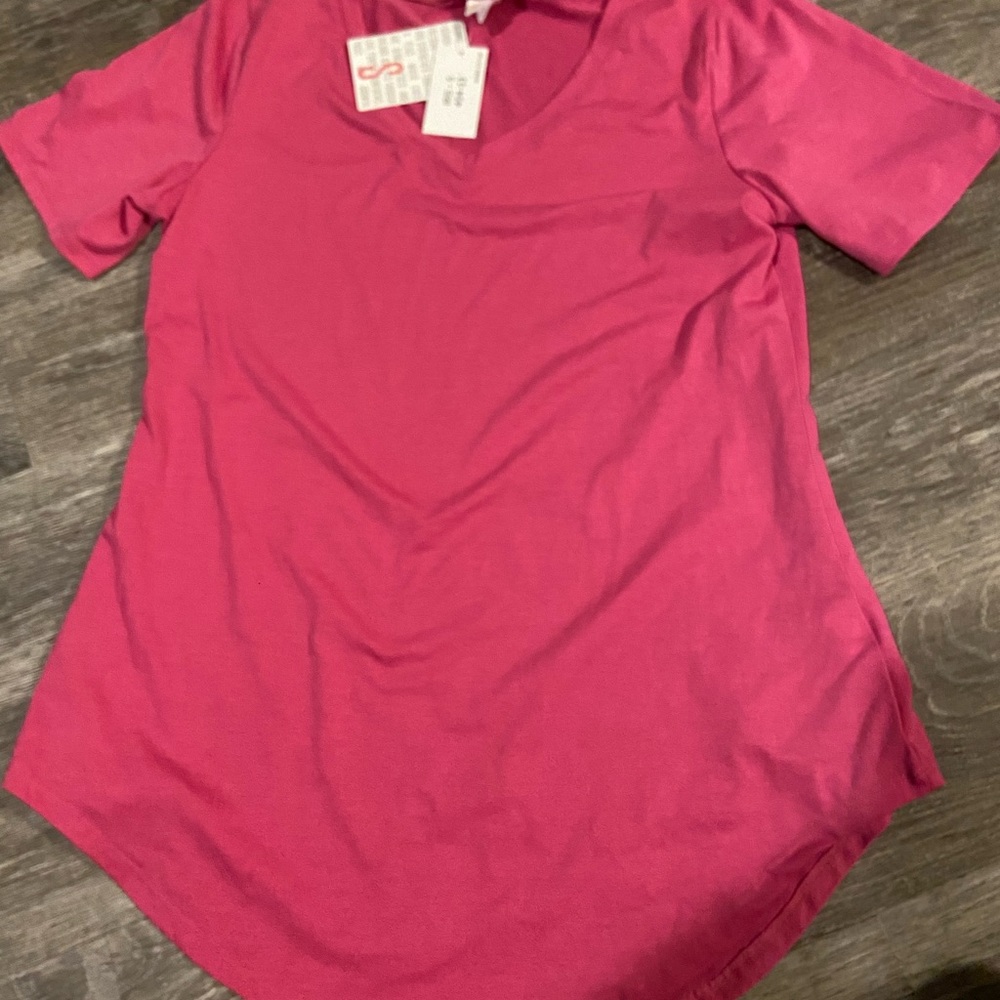 Lularoe iris too small solid pink new with tag
